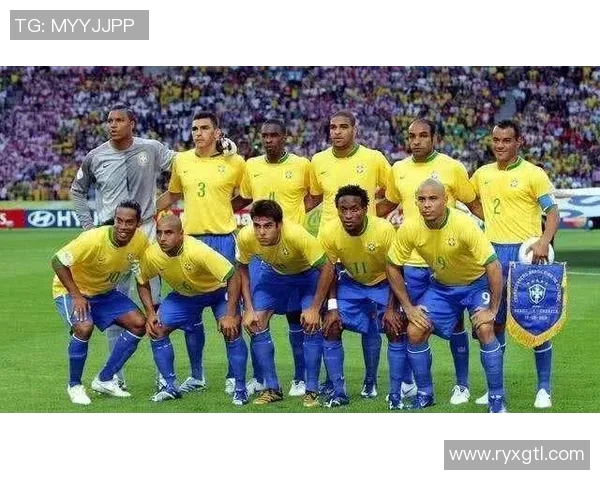 圣诞节绿茵传奇盘点那些闪耀赛场的世界足球巨星